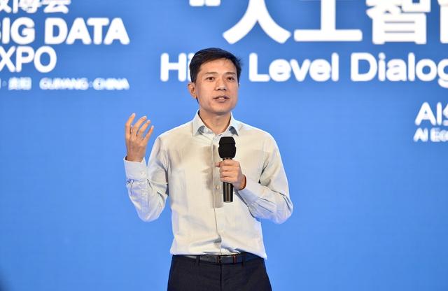 李彥宏：有大量的AI芯片儲備，大模型四季度有望帶來數(shù)億廣告增量收入(圖1)
